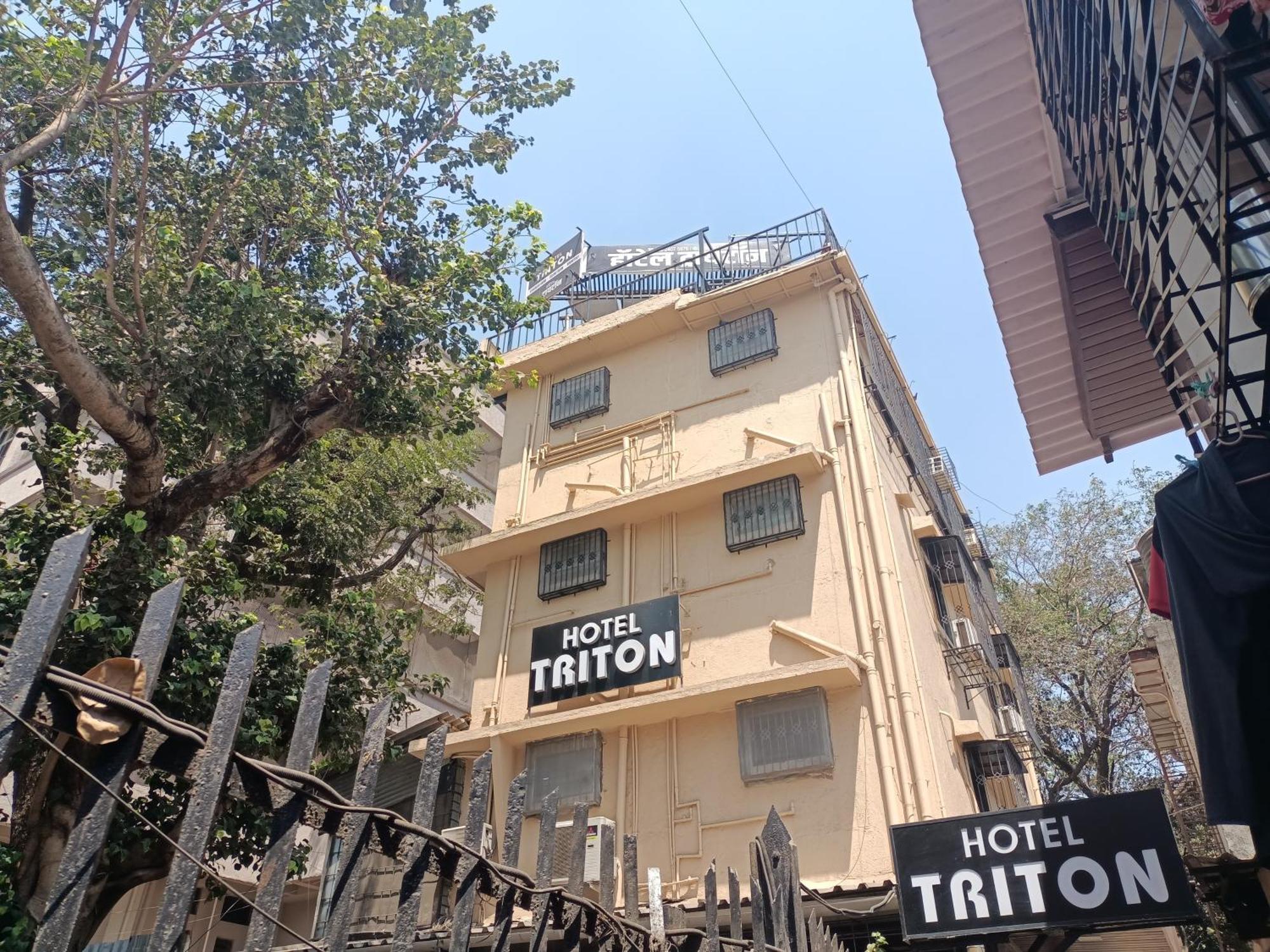 Hotel Triton - Near Us Embassy - Hotel In Sion Mumbai Bagian luar foto